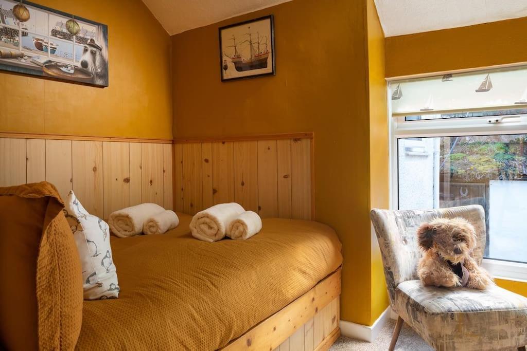 Fantastic Sea Views At Century'S Old Alma'S Cottage - Sleeps Up To 8 Guests Penmaen-mawr Exterior foto