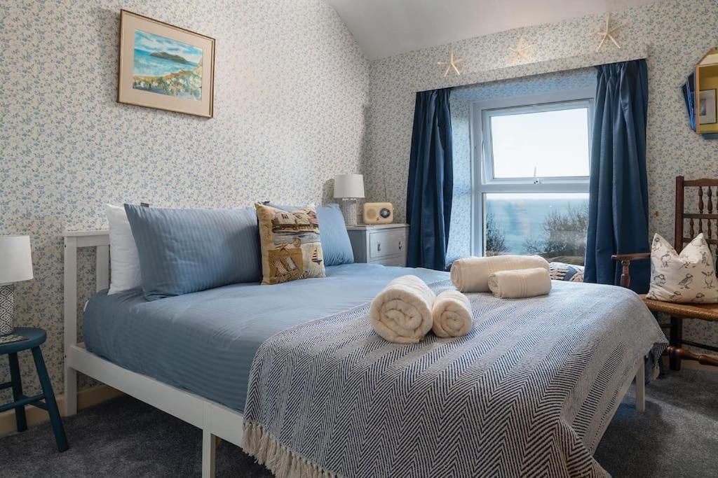 Fantastic Sea Views At Century'S Old Alma'S Cottage - Sleeps Up To 8 Guests Penmaen-mawr Exterior foto